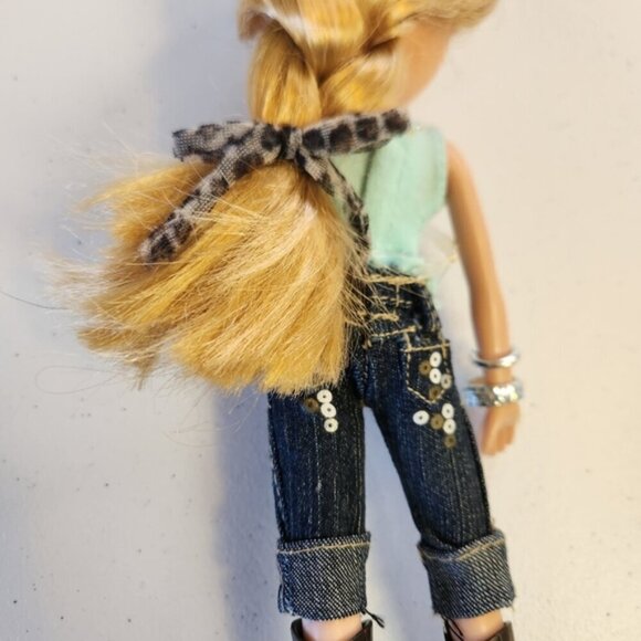 BRATZ Talking Cloe Doll Original Clothes Boots - NO BASE 2001 Vintage Blonde Y2K - Picture 6 of 11